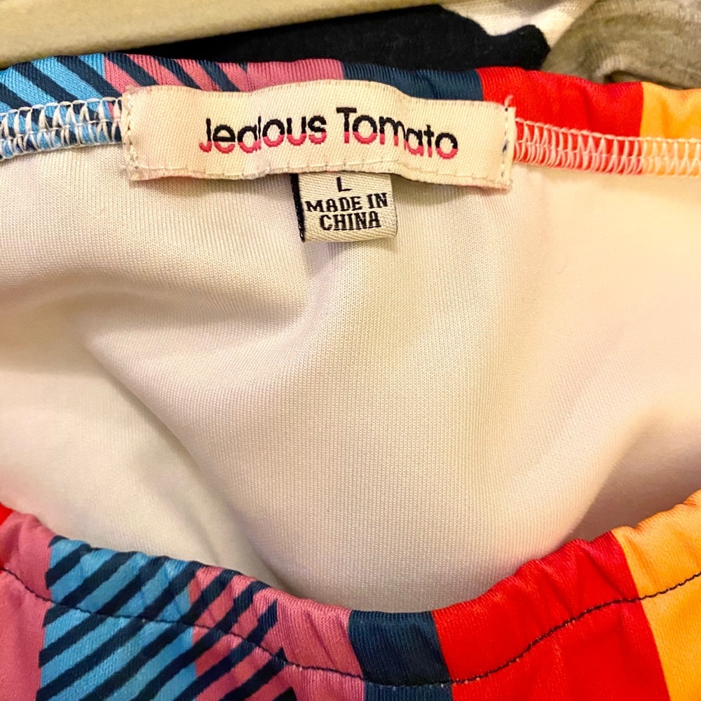 Multi Color Crop Top - Picture 3 of 4